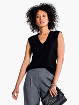 Nic & Zoe V-Neck Perfect Layer Top / Black