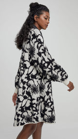 Uchuu Swing Sweater Dress / Floral Art