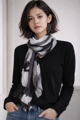 Eternelle Sweater / Black