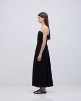 Yerse Strapless Maxi Dress /  Black