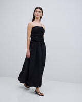 Yerse Strapless Maxi Dress /  Black