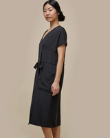 Uchuu WRAp Dress / Black
