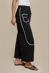 Uchuu Palazzo pants with contrast piping / Black