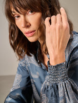 Nile Silk Paisley Print Blouse / Deep Blue