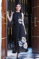 FRANK LYMAN Pleated  Floral Dress