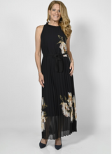 FRANK LYMAN Pleated  Floral Dress