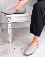 Yuko Wrap Around Flat