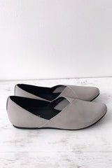 Yuko Wrap Around Flat