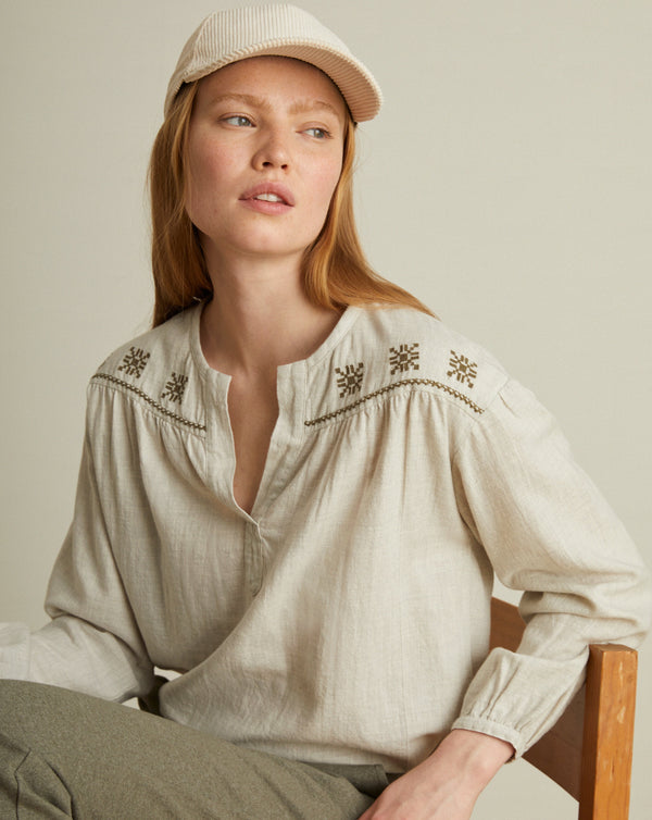 Yerse Embroidered Shirt/ Natural