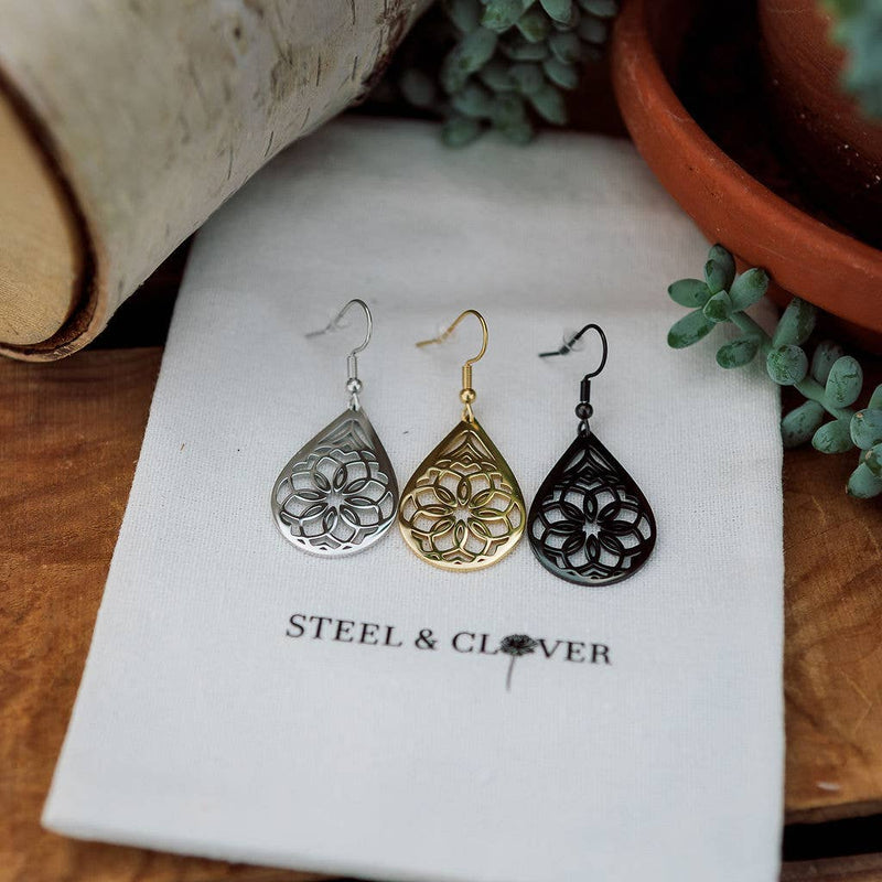 Harper Creek Drop Earring: White Gold