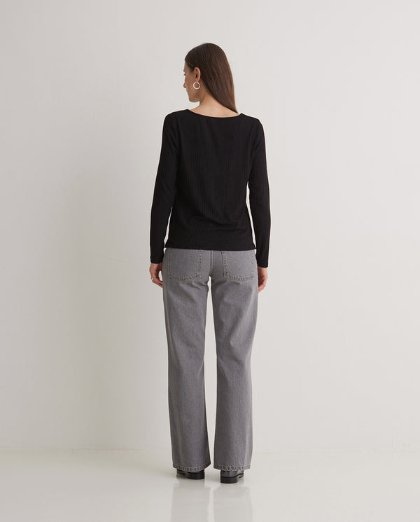 Yerse V Top / Black