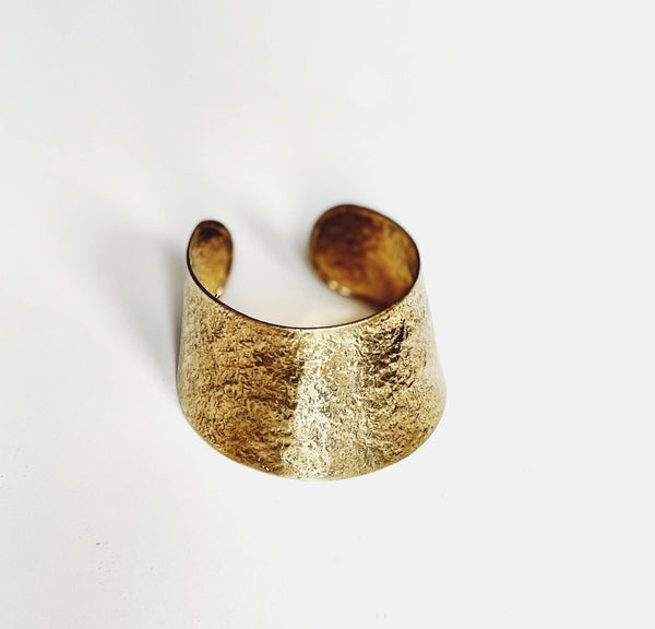 Gold Coloured Wide Bangle
