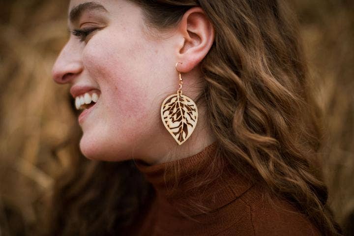 Steel & Clover Aspen Wooden Leaf Earrings: Birch