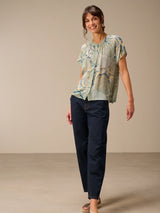 Nile Short Sleeve Blouse / Salbei Botanical print