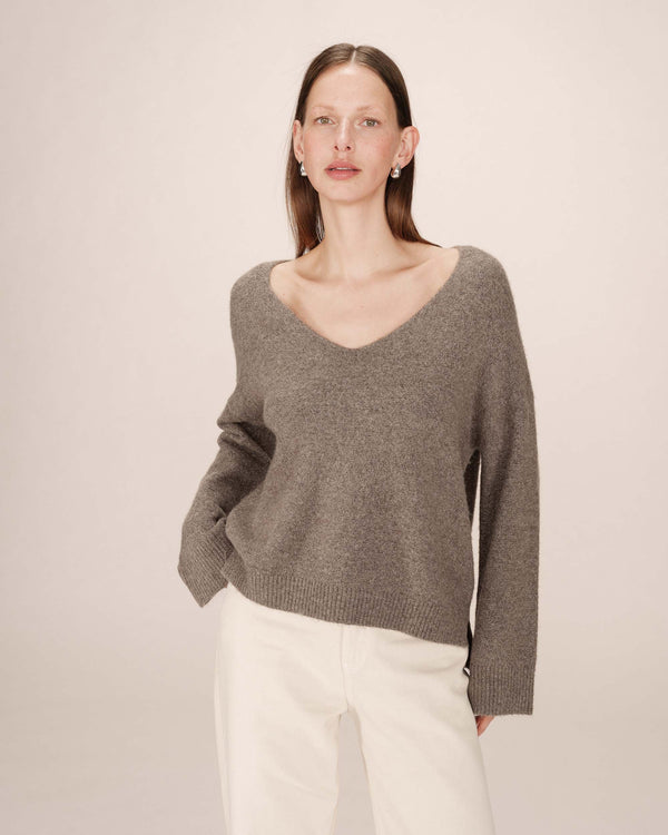 Grace & Mila Salvador Sweater / Taupe