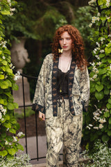 Market of Stars / Honey & the Moon Pixie Duster (cropped length)