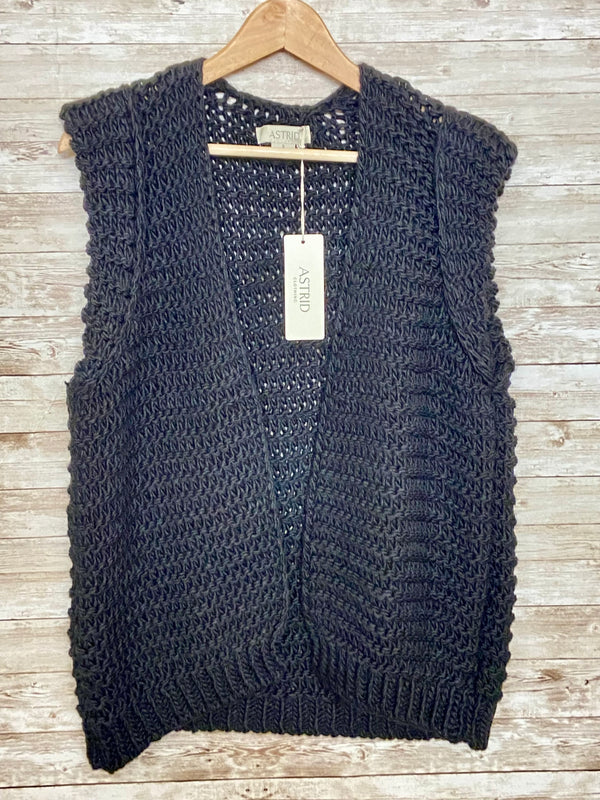 Astrid Knit Vest / Black