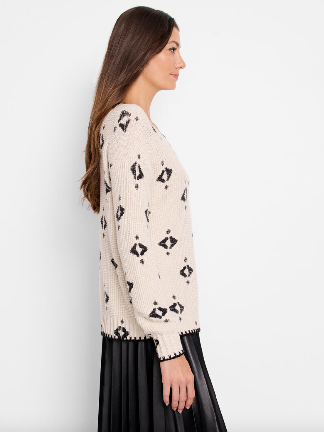 Nic & Zoe Printed Texture Sweater/ Cream & Black