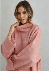 Charli Vanessa Sweater / Coral Pink