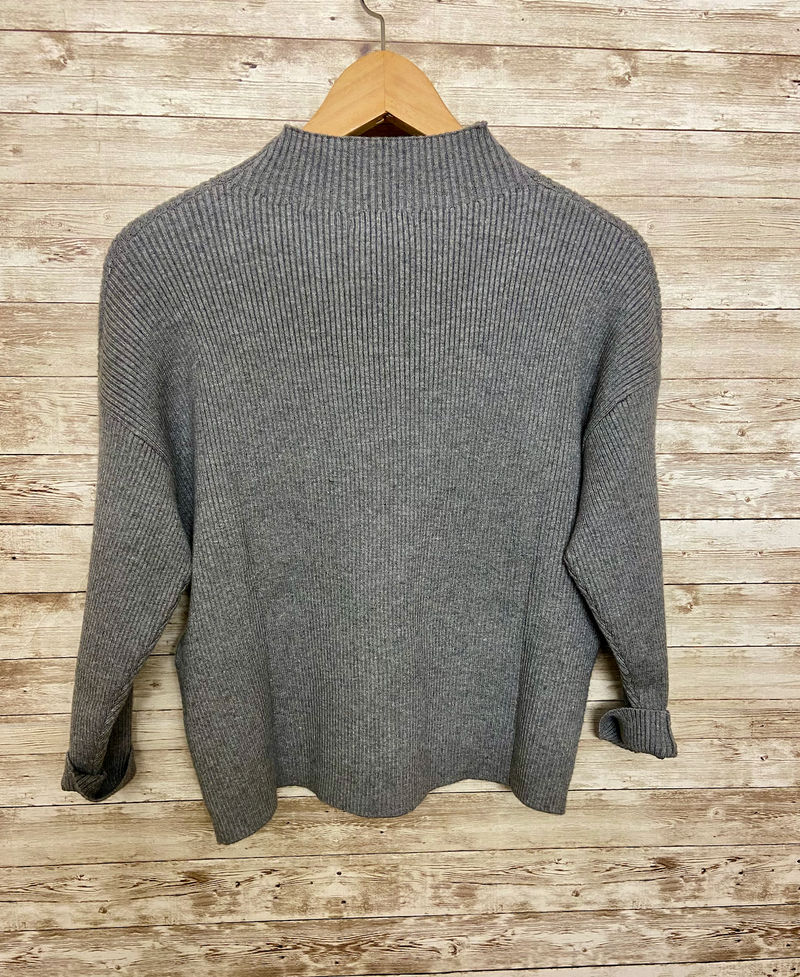 Astrid Knit Sweater / Charcoal