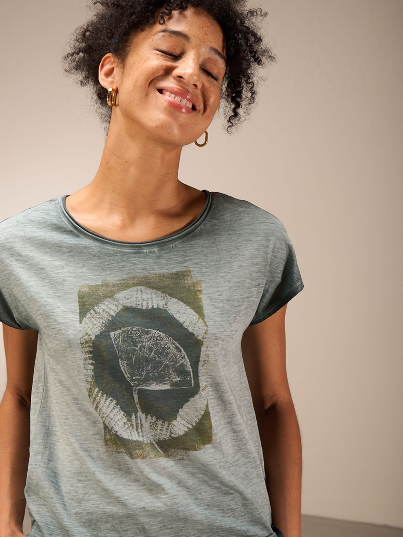 Nile Art Tee / Steel Green