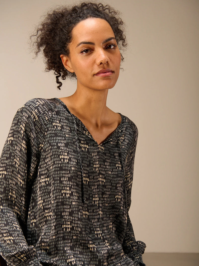 Nile Blouse / Espresso Print