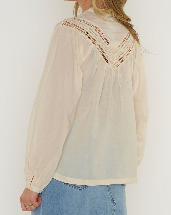 Circle of Trust Trixie Blouse / Almond Oil